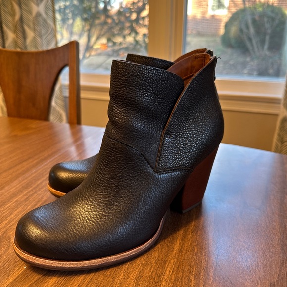 KorkEase Shoes Korkease Castaneda Full Grain Black Leather Booties